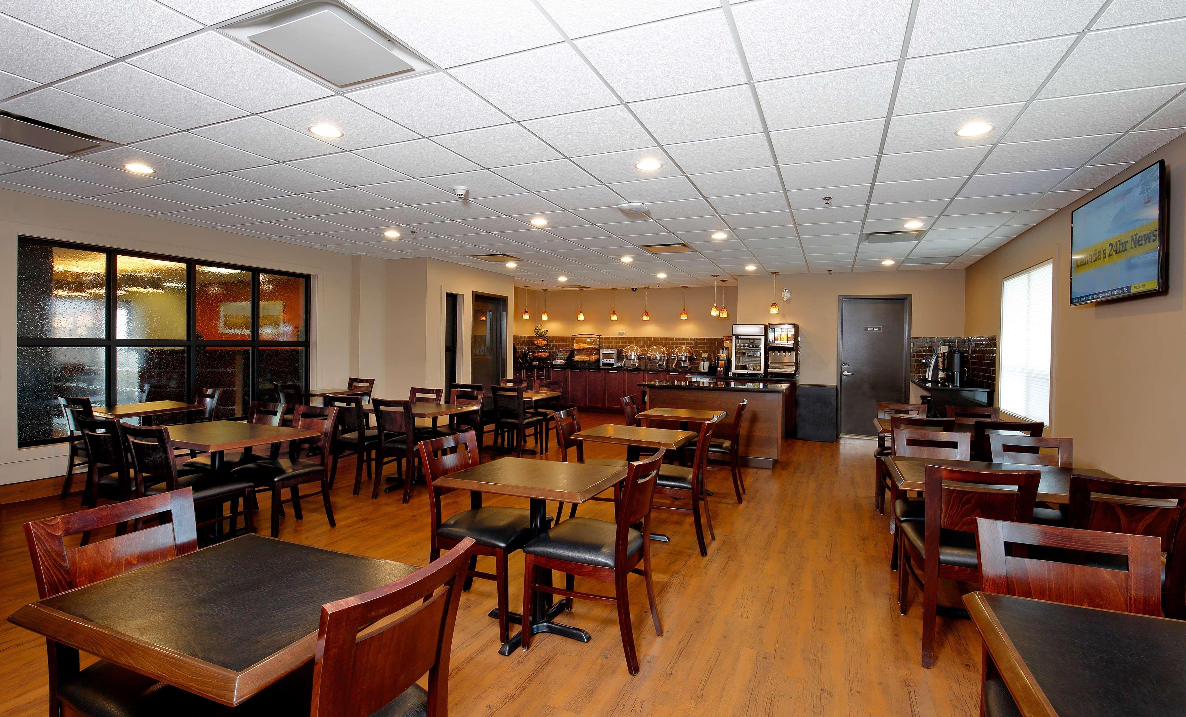 Western Blairmore Hotel Saskatoon