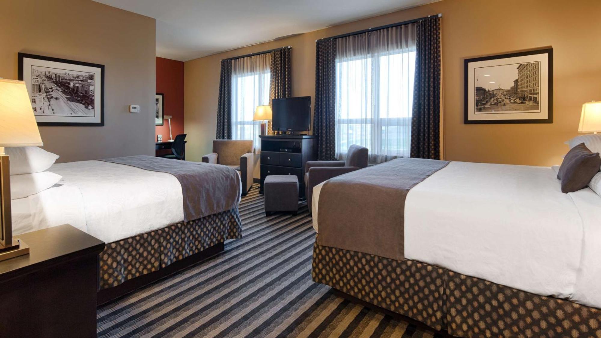Western Blairmore Hotel 3*